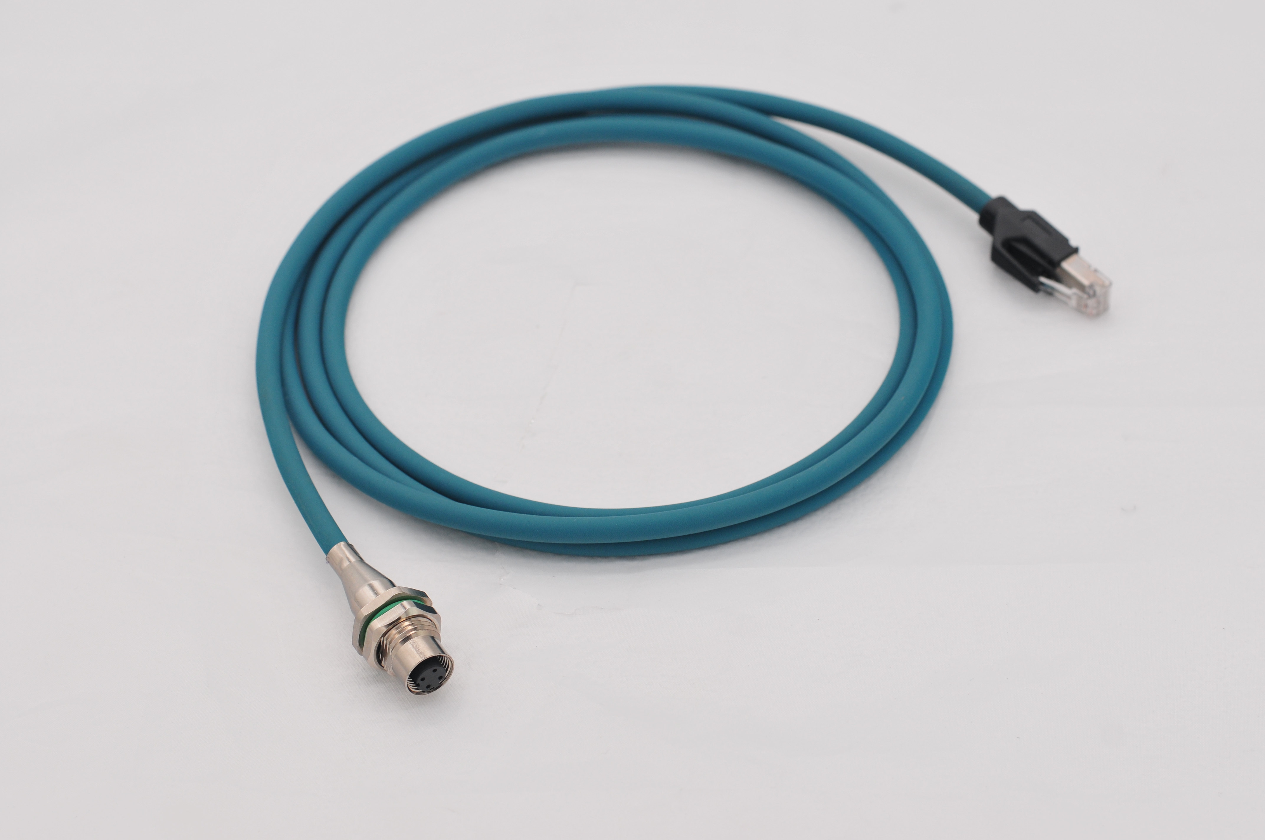 工業(yè)圓形連接器是什么？